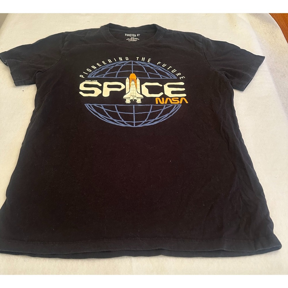 Forever 21 Mens Graphic T Shirt NASA Space Shuttle Black Size S Cotton Casual